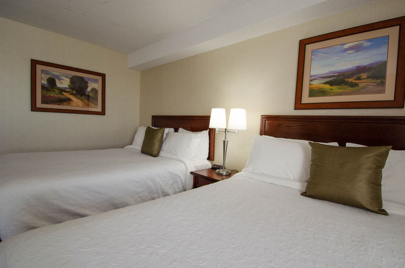 Hotel Welcominns Boucherville Exteriör bild