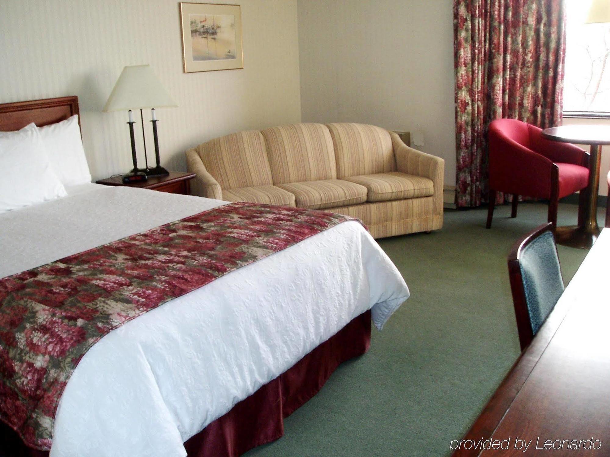 Hotel Welcominns Boucherville Exteriör bild