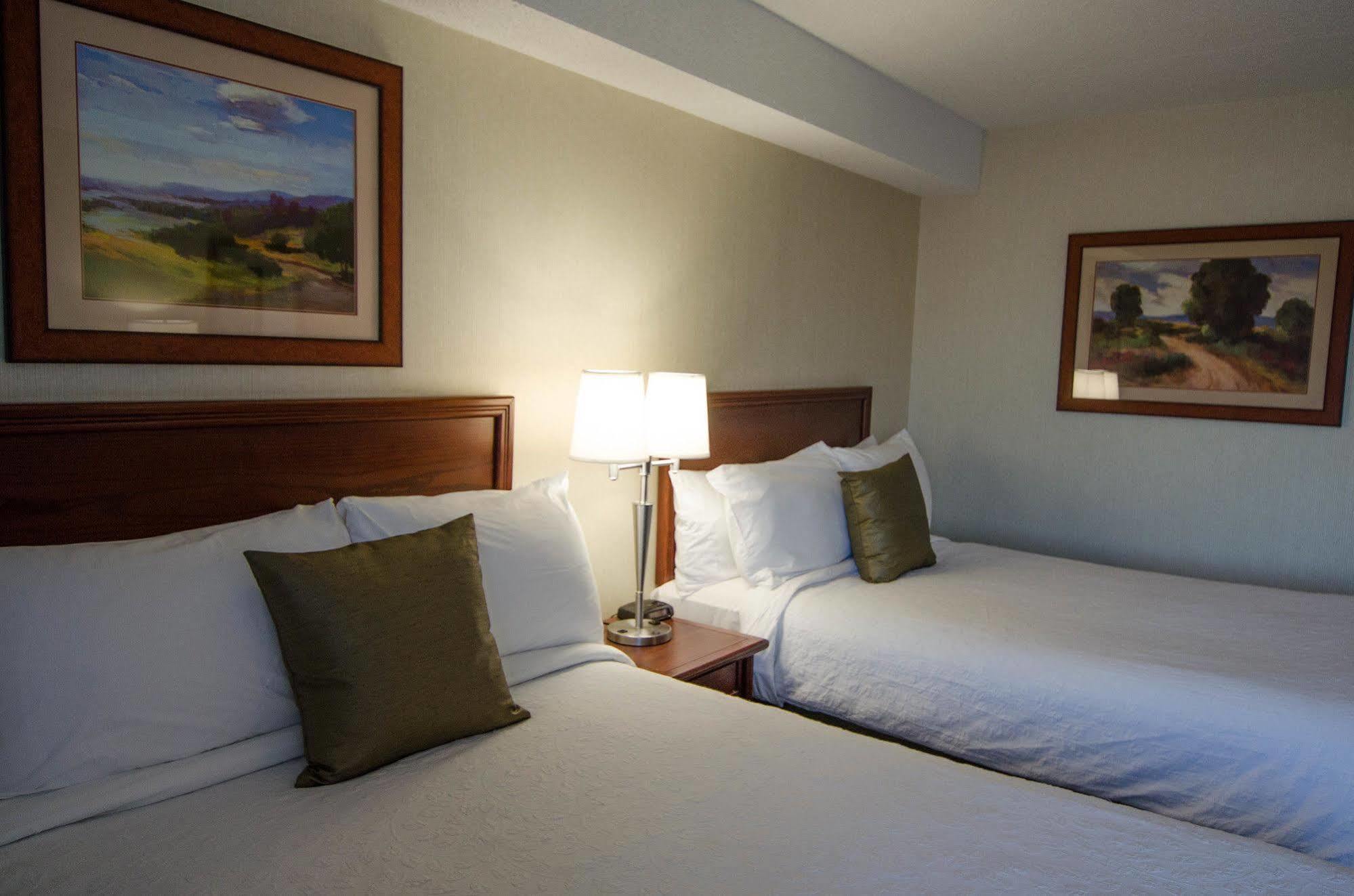 Hotel Welcominns Boucherville Exteriör bild
