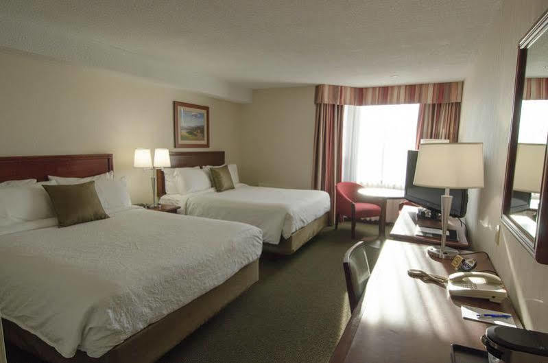 Hotel Welcominns Boucherville Exteriör bild